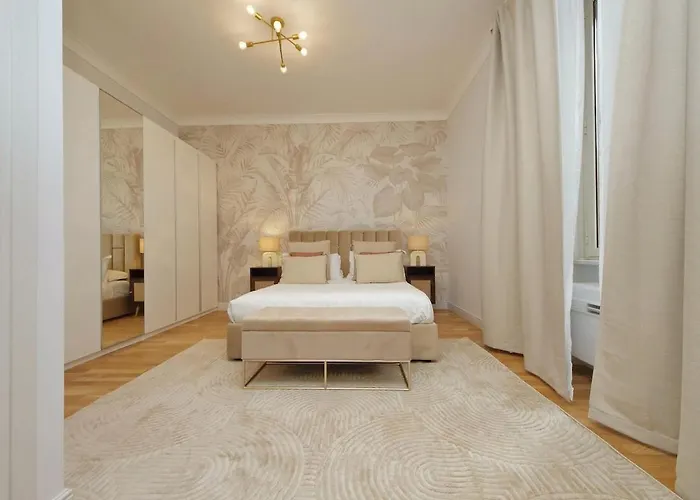 200m From The Station Deluxe Boho Oasis * Рим