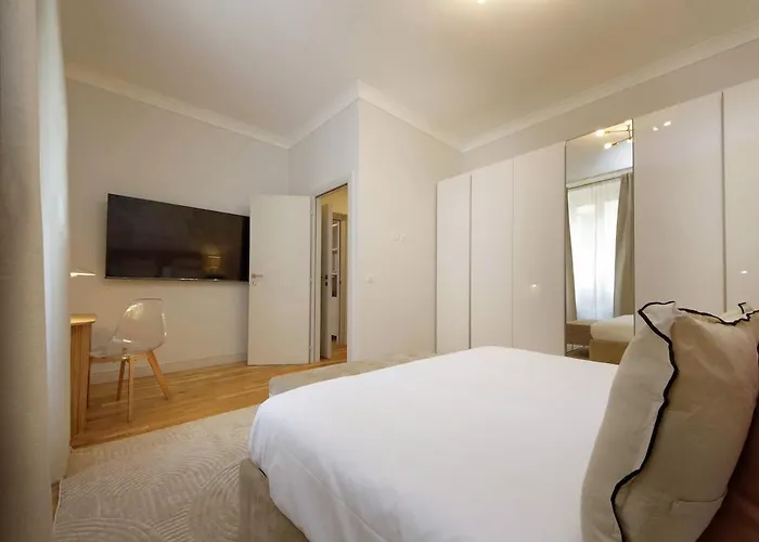 200m From The Station Deluxe Boho Oasis Апартаменты Рим