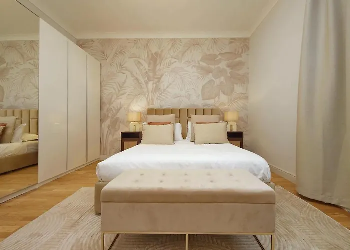 200m From The Station Deluxe Boho Oasis * Рим