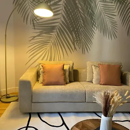 200m From The Station Deluxe Boho Oasis דירה רומא